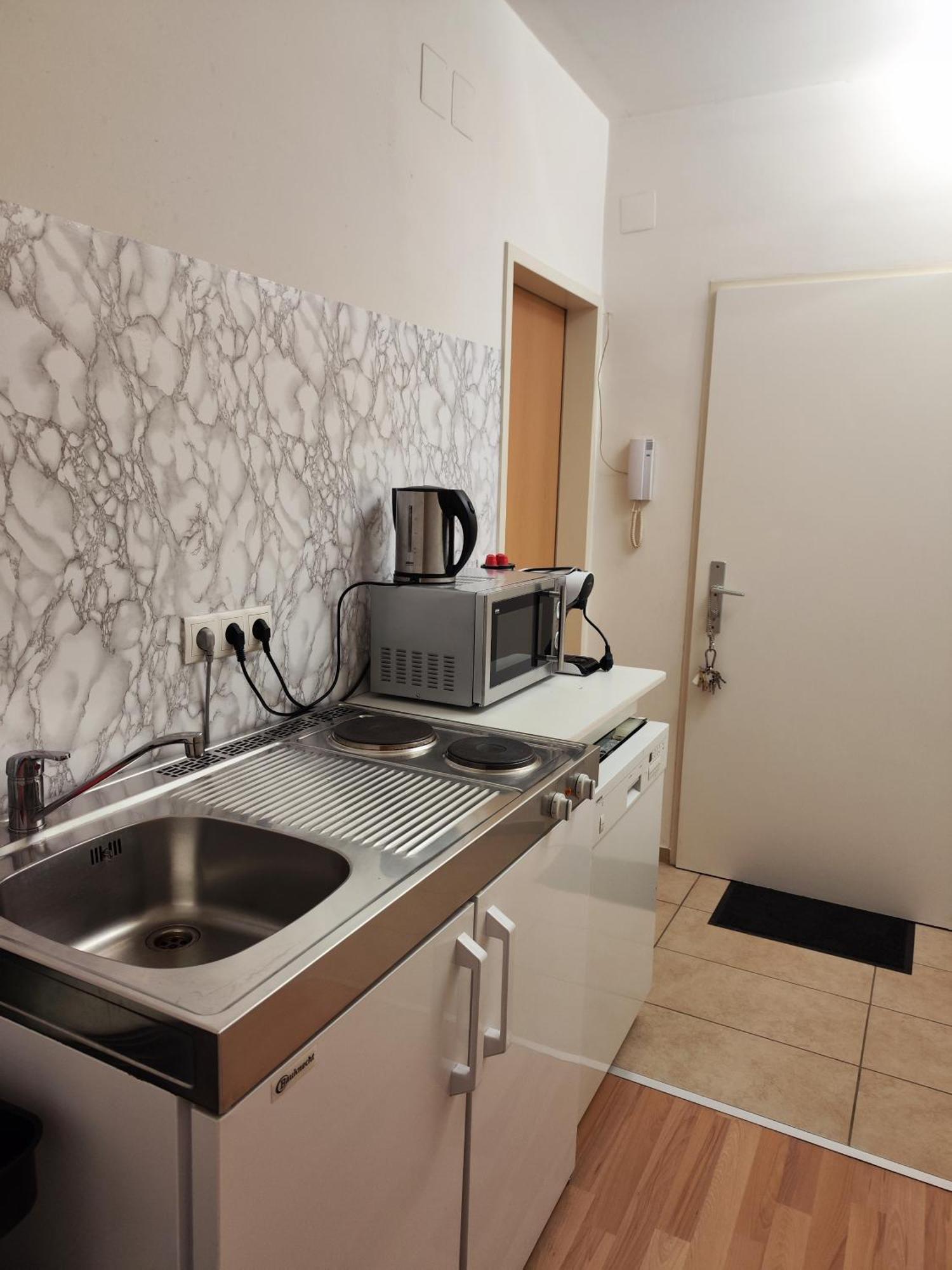 Hostel&Apartservices Viennna The Tidy Apartment Виена Екстериор снимка